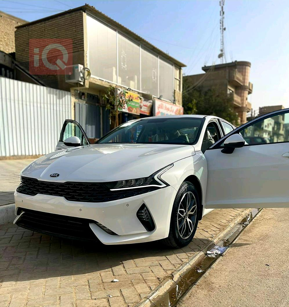 كيا K5